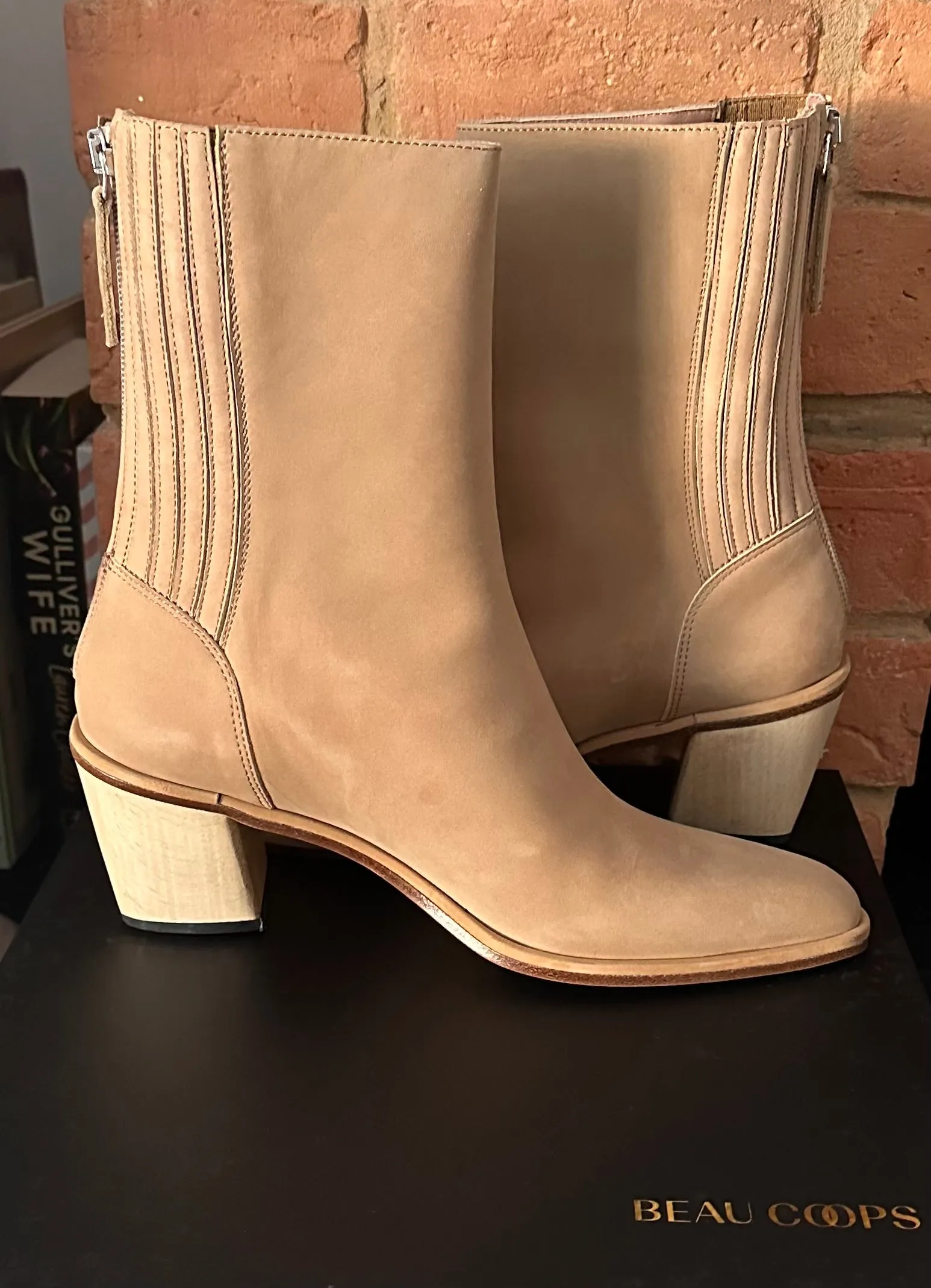 Beau Coops Rasp Taupe Suede Rasp