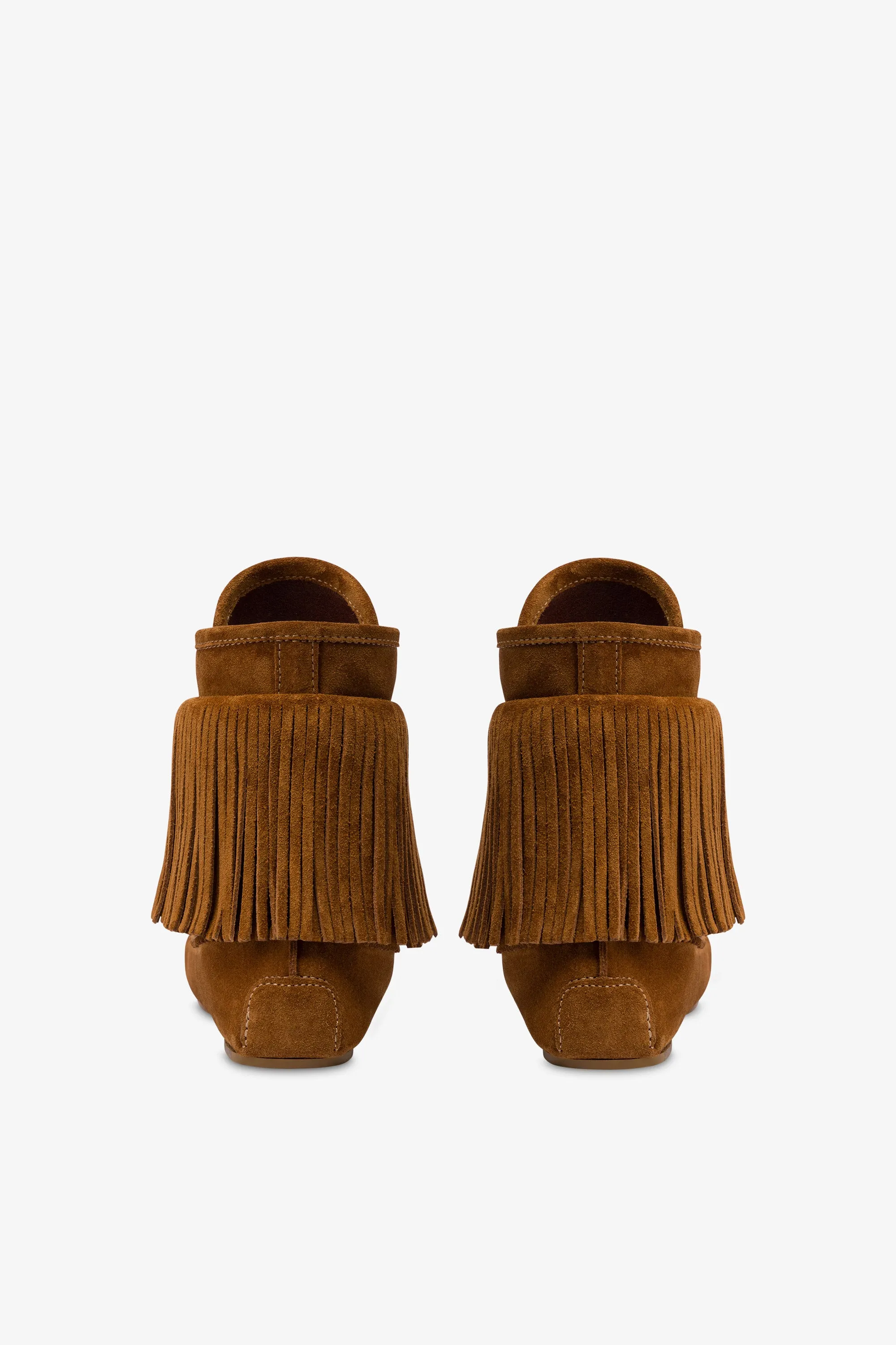Boots in cognac suede leather