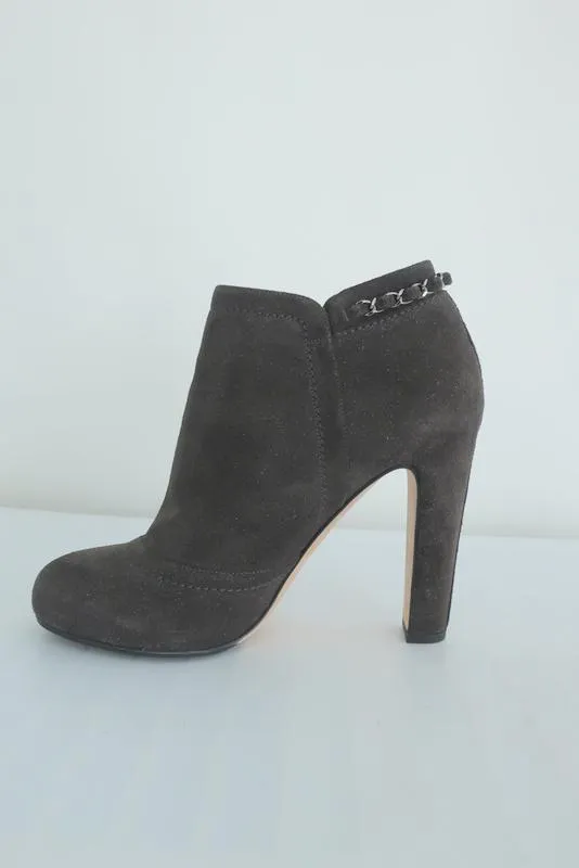 Chanel Chain-Trim Ankle Boots Dark Gray Glitter Suede Size 40 High Heel
