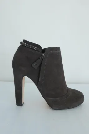 Chanel Chain-Trim Ankle Boots Dark Gray Glitter Suede Size 40 High Heel