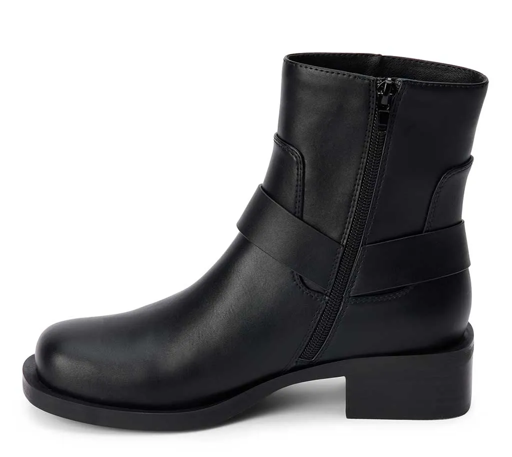 Coconuts by Matisse Women's Mac Black