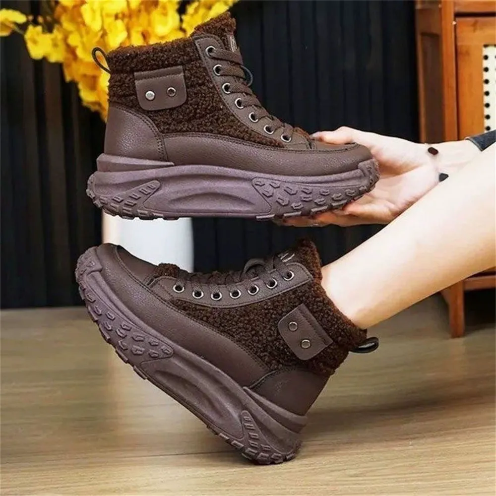 Cozy Fleece-Lined Winter Snow Boots