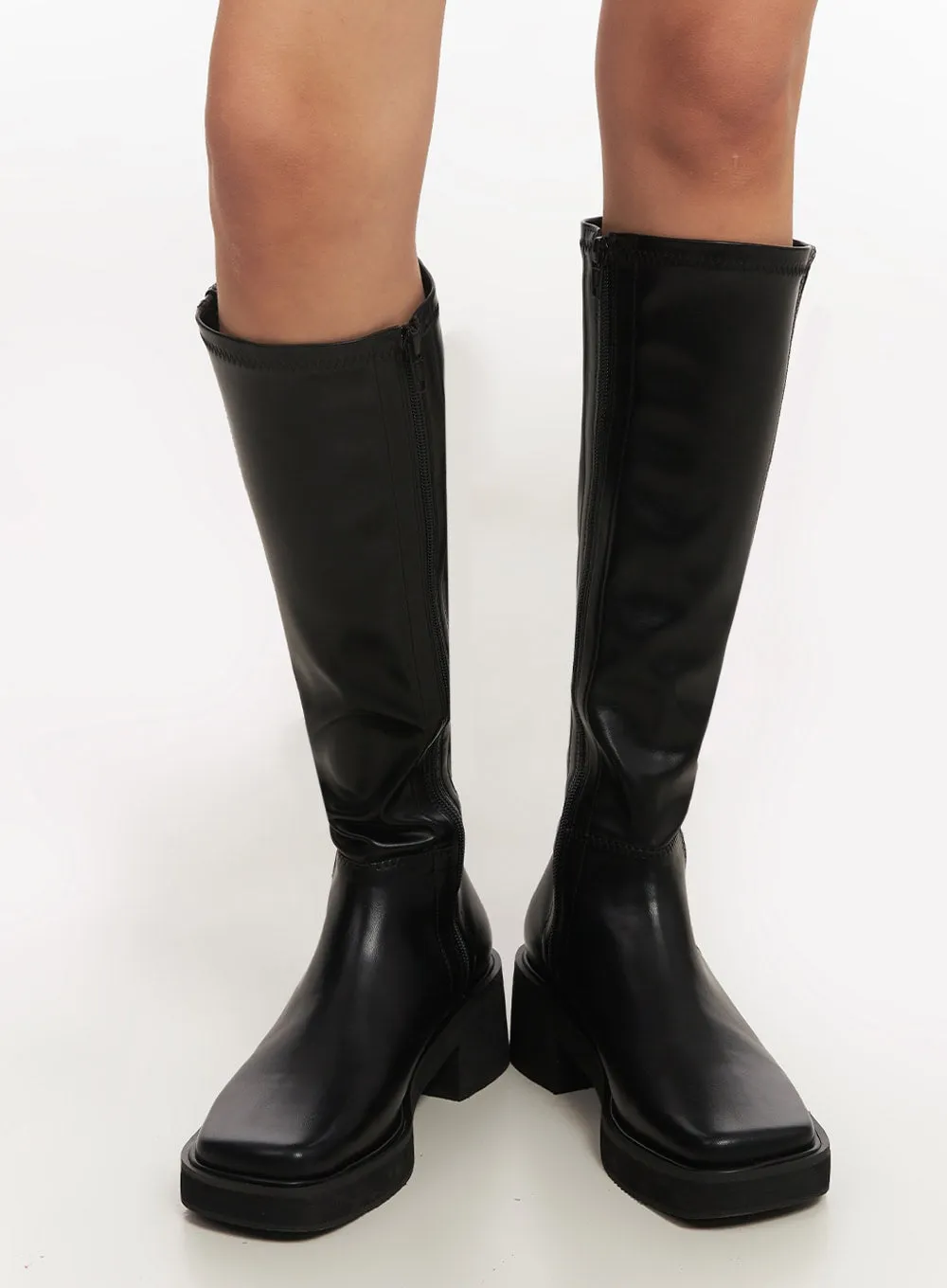 Essential Knee-High Boots IA507