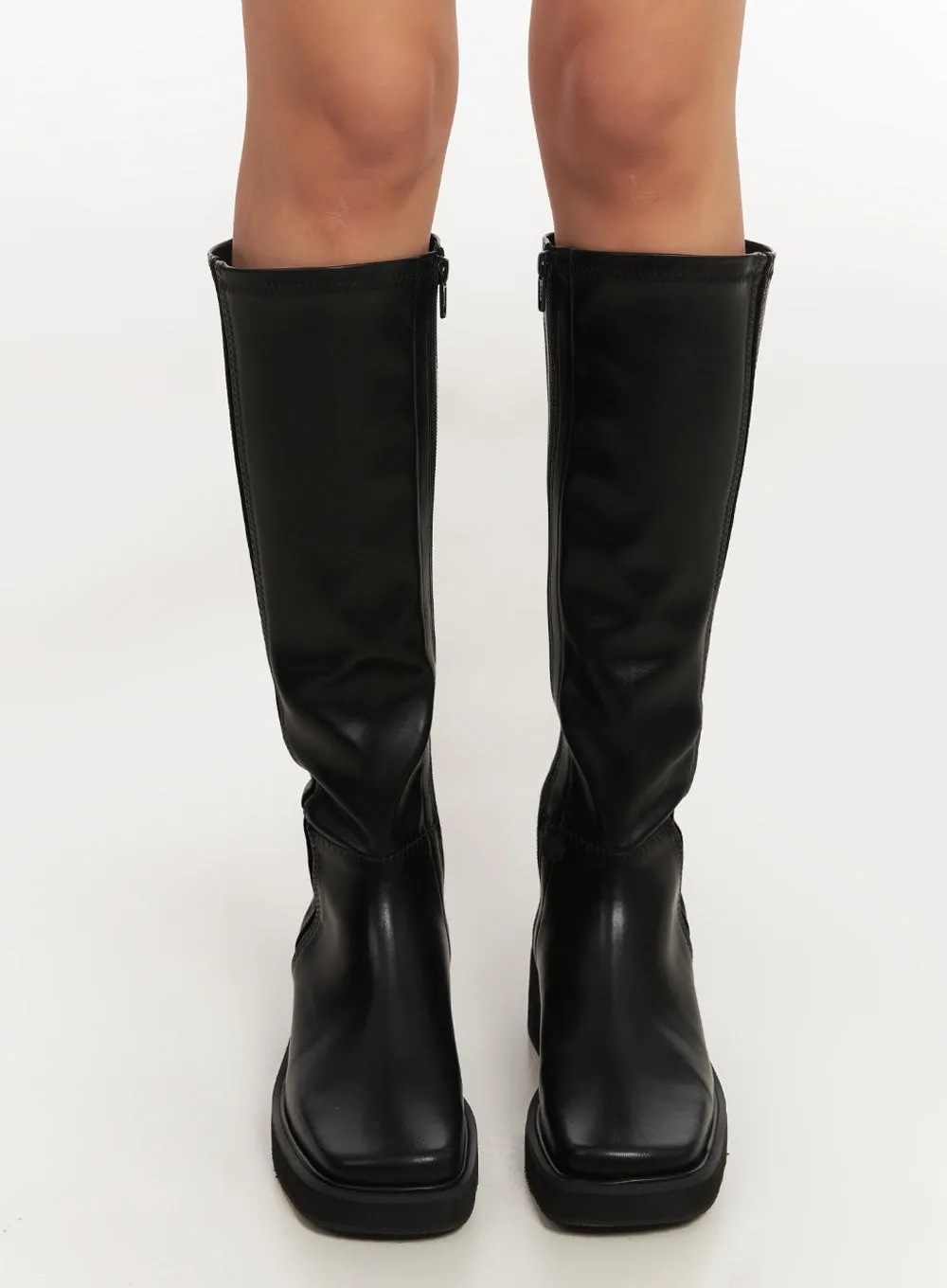 Essential Knee-High Boots IA507