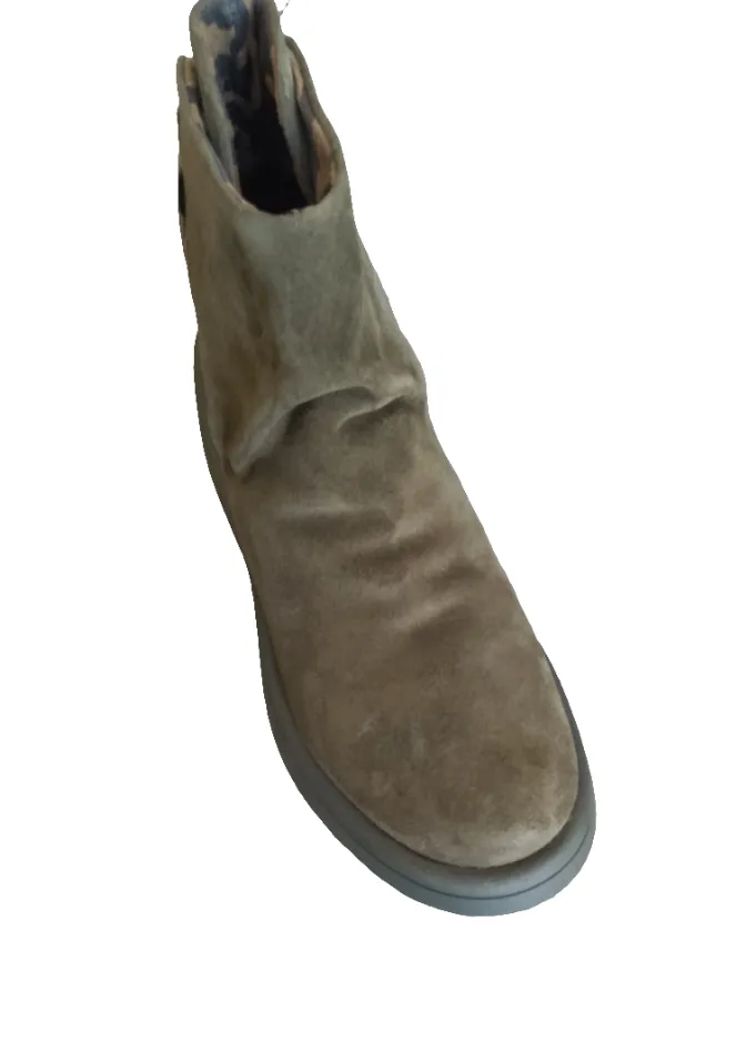 Fly London Mebs Ankle Boot in Aspen Oil Suede