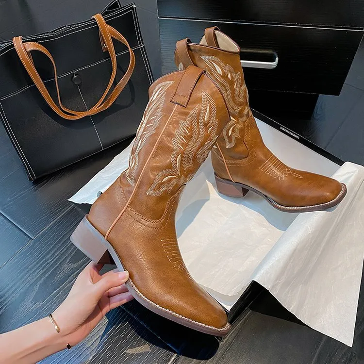 Gardenia Embroidery Cowboy Boots