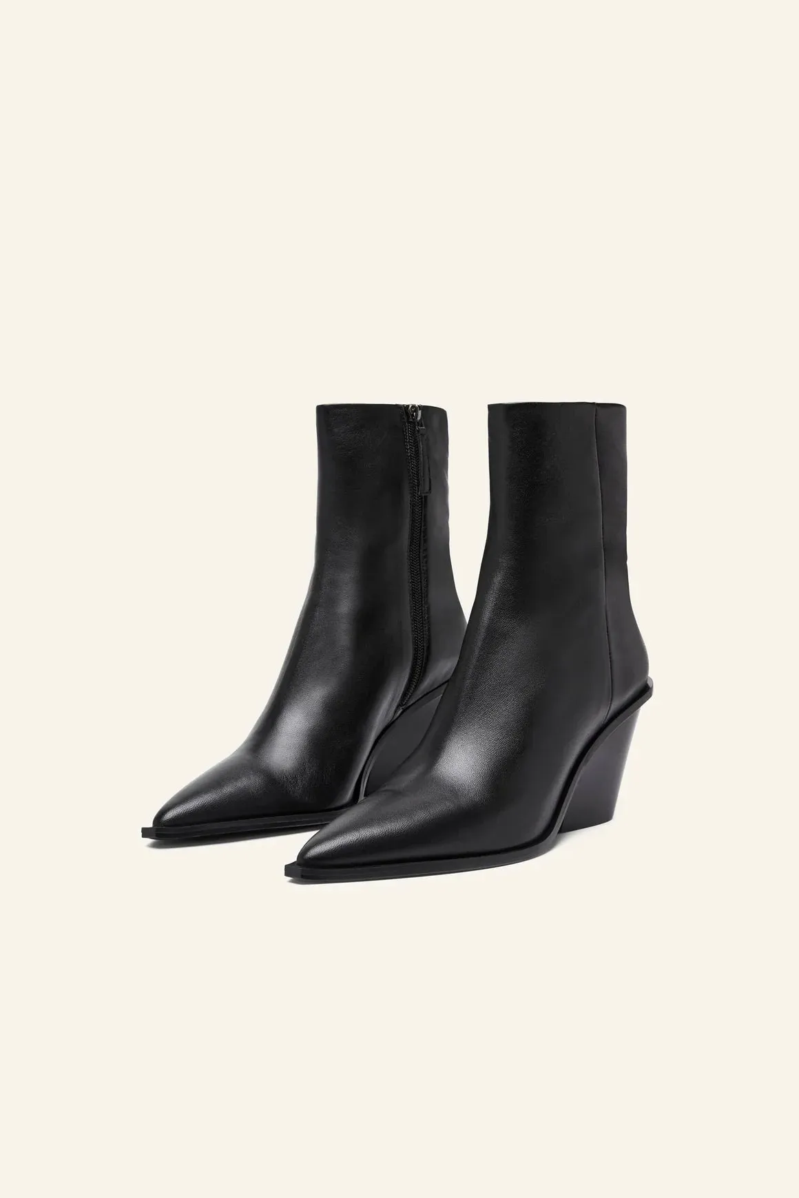 Odin Boot - Black