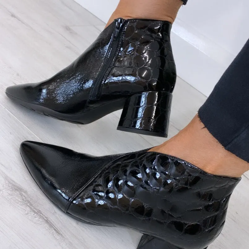Wonders Black Patent Leather Shoe Boots
