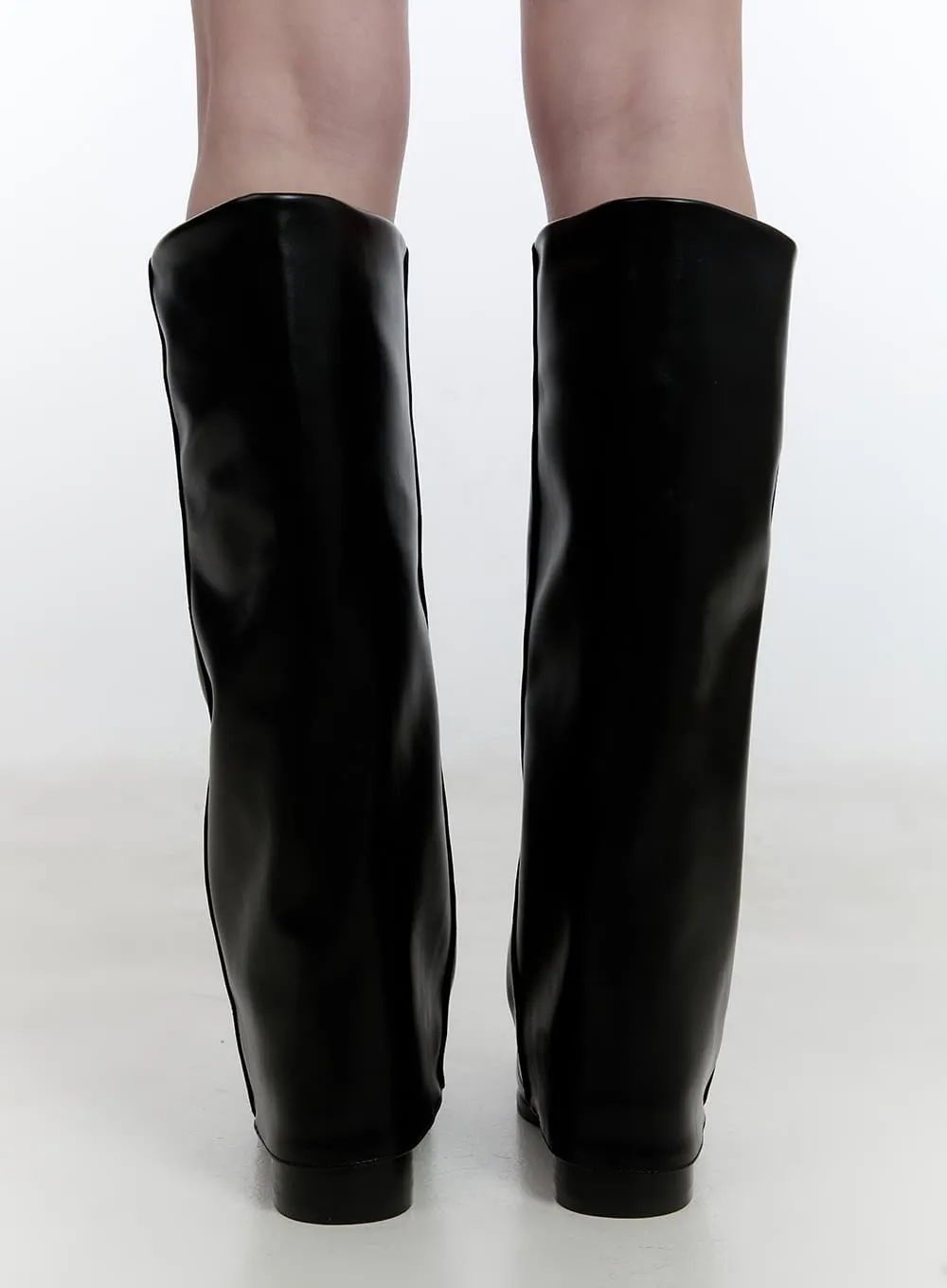 Wrinkled Faux-Leather Knee-High Boots CJ520
